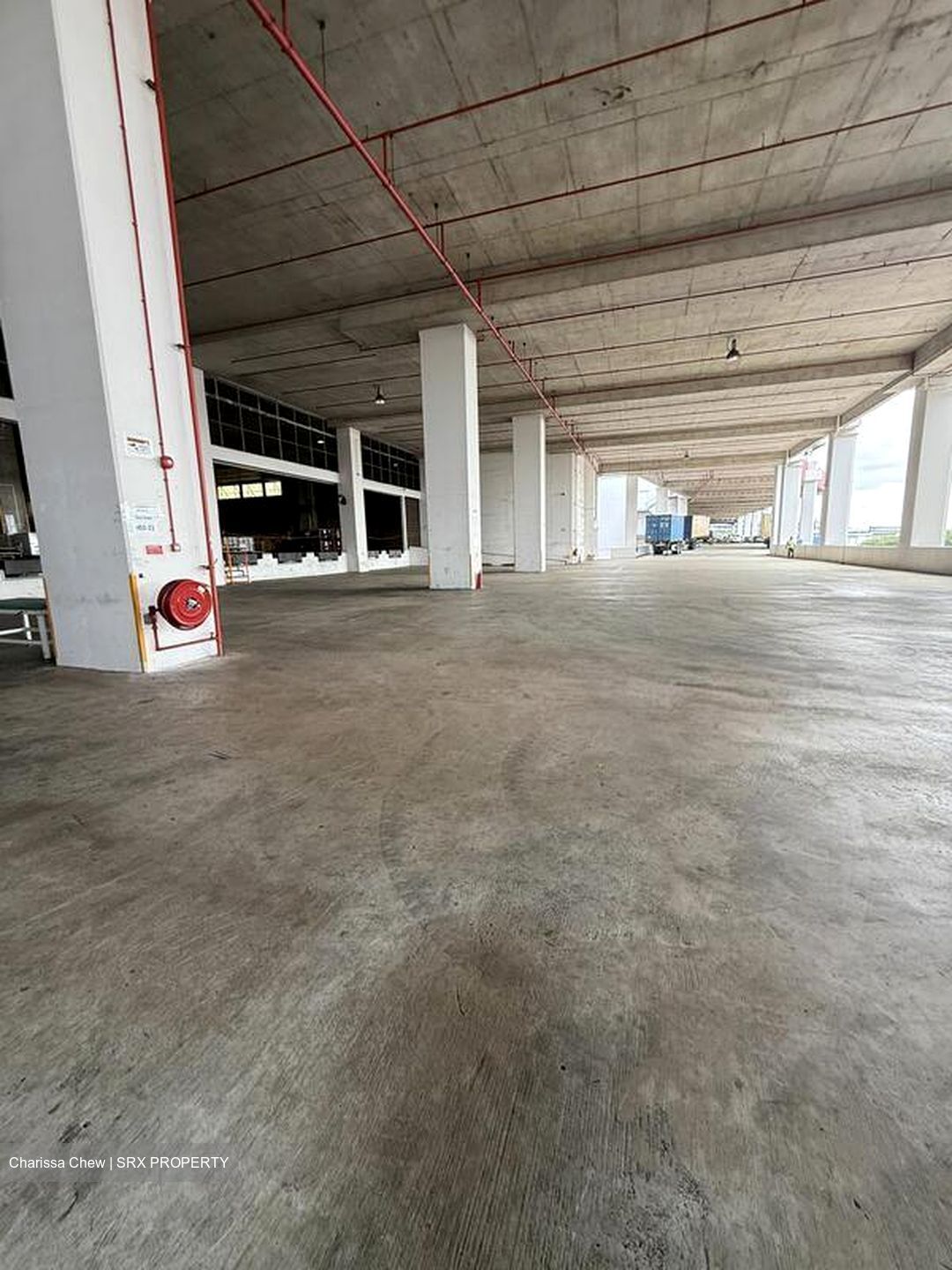 Suites 123 (D8), Factory #498727181